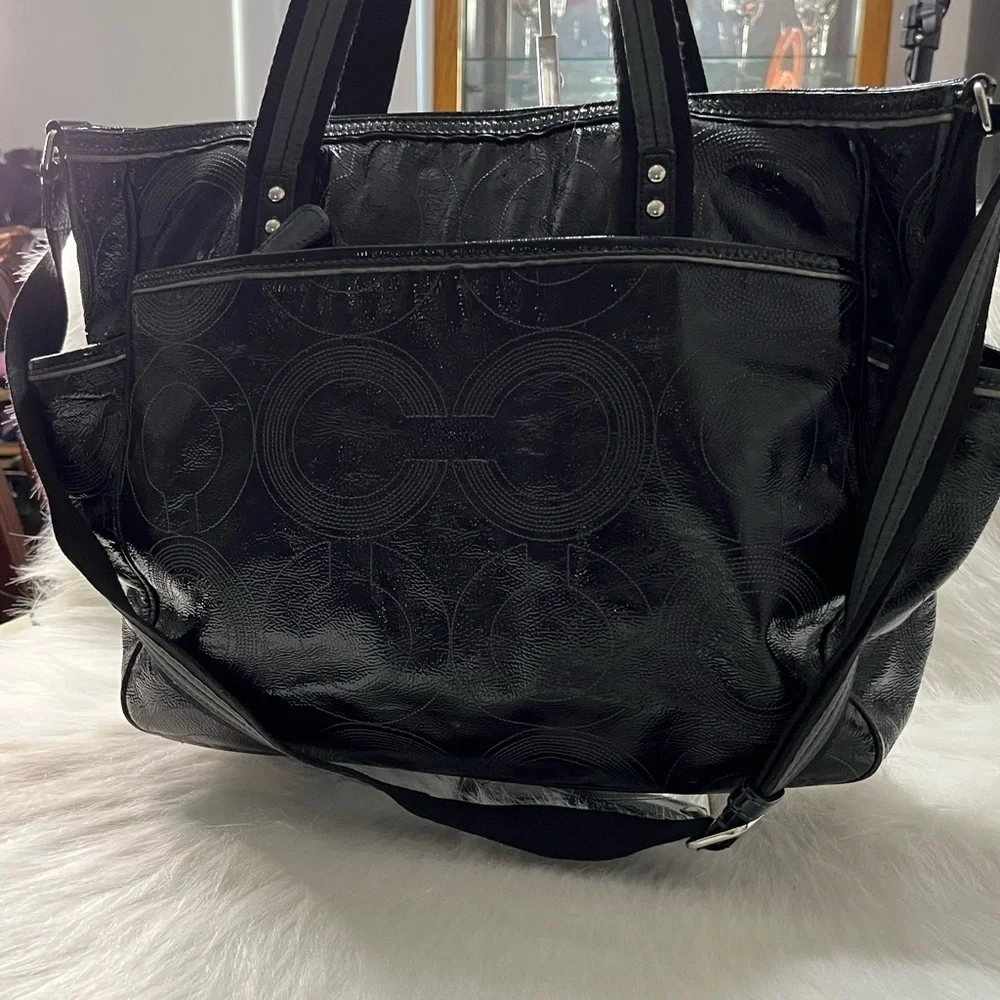 Coach Signature Black Patent Leather Baby Diaper Tote Shoulder Bag F17940 XL Bag